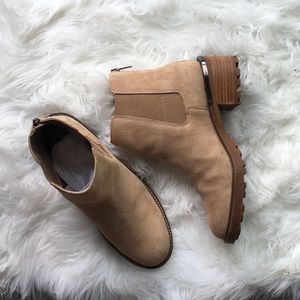 Vince Camuto Chelsea Boot - Suede